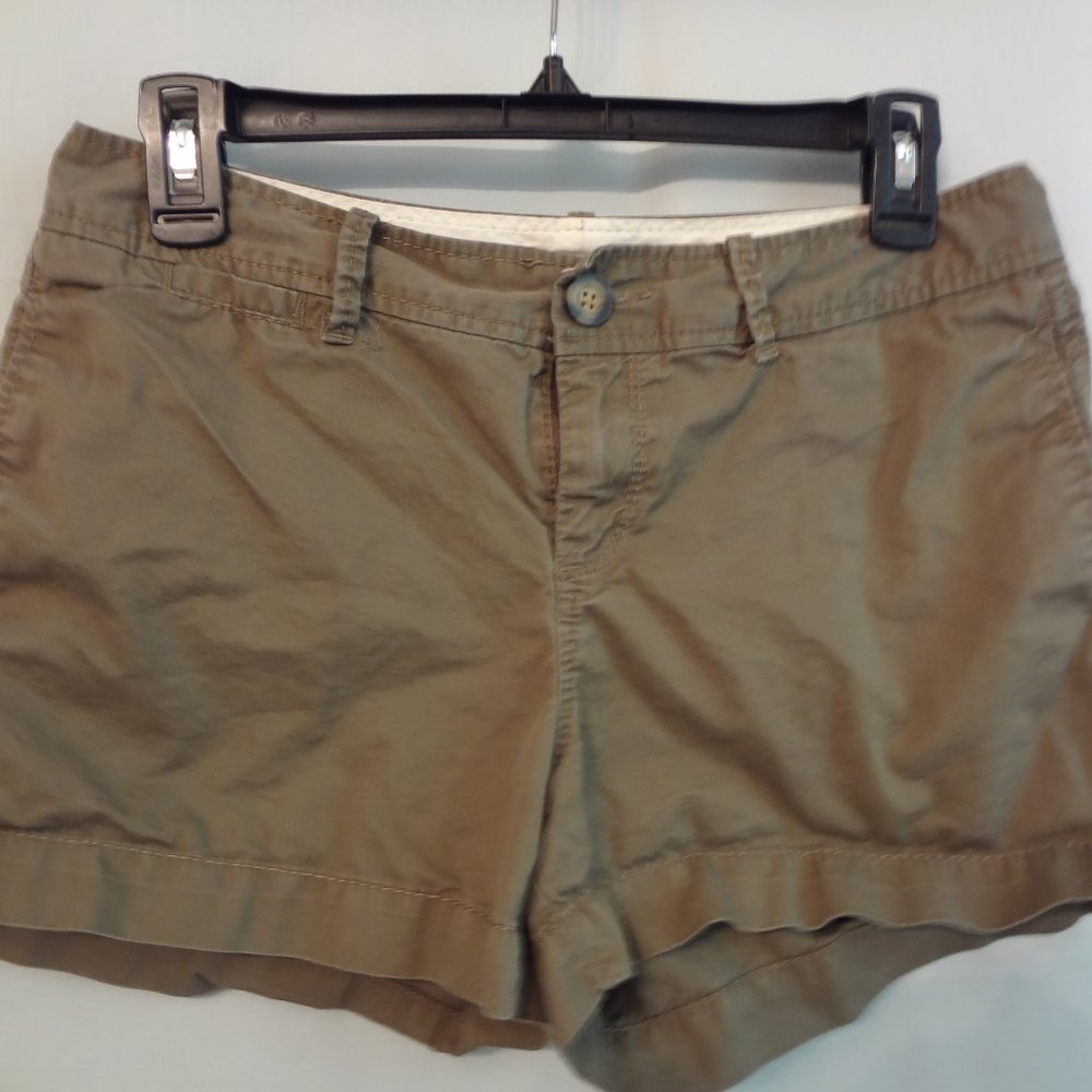 Old Navy shorts, size 4